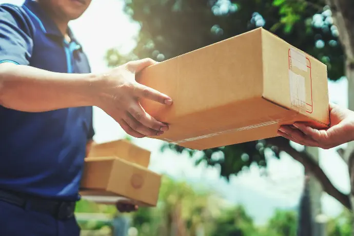 Gestion logistique et livraison des cadeaux clients